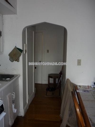 Brighton Studio 1 Bath Boston - $2,095 No Fee