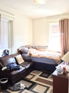 Brighton 3 Beds 1 Bath Boston - $3,695 No Fee
