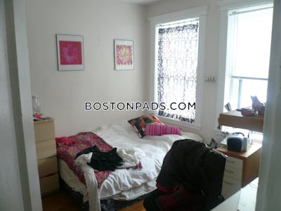 Fenway/kenmore 3 Bed 1 Bath BOSTON Boston - $4,400 No Fee