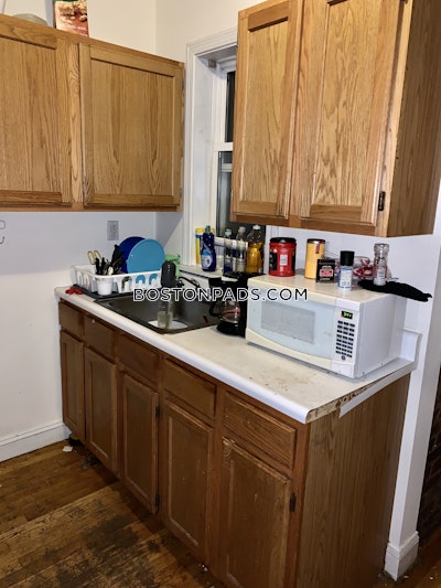 Mission Hill 4 Bed, 1 Bath Unit Boston - $4,000