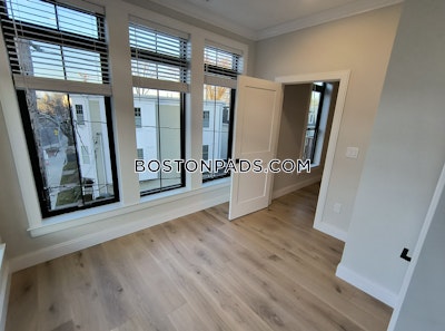 Allston 4 Beds 3 Bath Allston Boston - $6,150 No Fee