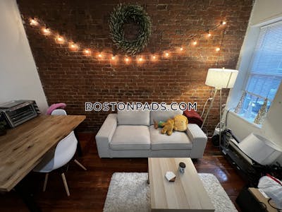 Mission Hill 2 Beds 1 Bath Boston - $2,995 No Fee