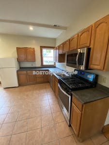 Roxbury 3 Beds 2 Baths Boston - $4,650