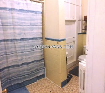 Back Bay 2 Bed 1 Bath BOSTON Boston - $3,200 No Fee