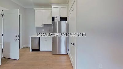 Roxbury Nice 2 Bed 1 Bath available 9/1 on George St. in Roxbury  Boston - $2,695 No Fee