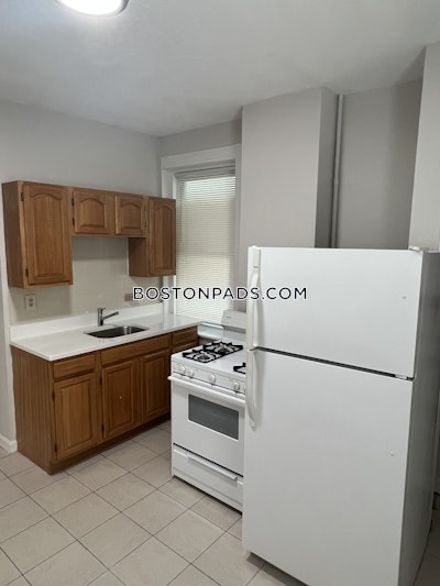 East Boston 2 Beds 1 Bath Boston - $2,200 No Fee