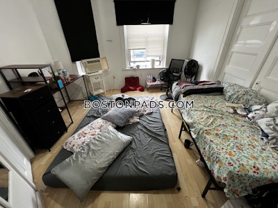 Roxbury 3 Bed 1 Bath BOSTON Boston - $3,600