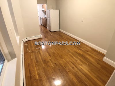 North End 1 Bed 1 Bath Boston - $2,600 No Fee