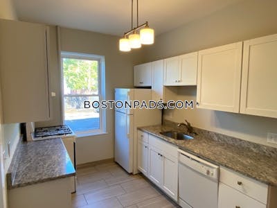 Allston 5 Beds 2 Baths Boston - $6,300