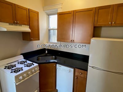 Northeastern/symphony Tip-top 1 Bed 1 Bath Boston - $3,800 No Fee