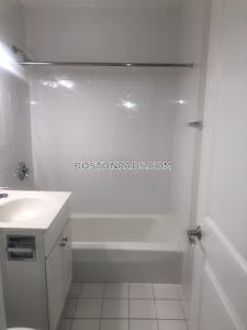 Quincy 1 Bed 1 Bath QUINCY  North Quincy - $2,135 75% Fee