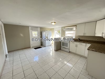 Newton 2 Bed 1 Bath NEWTON  Newton Corner - $2,500