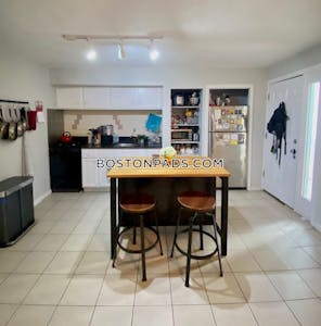 East Boston 2 Bed, 2 Bath Boston - $2,575 No Fee