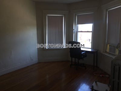Allston/brighton Border Apartment for rent 1 Bedroom 1 Bath Boston - $2,495 No Fee