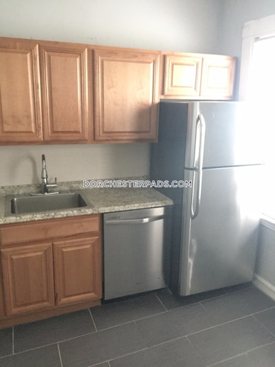 Dorchester Apartment for rent 3 Bedrooms 1 Bath Boston - $2,800