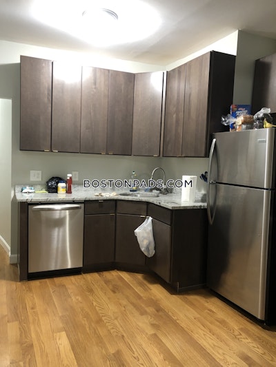 Dorchester/south Boston Border 4 Beds 2 Baths Boston - $3,300 No Fee
