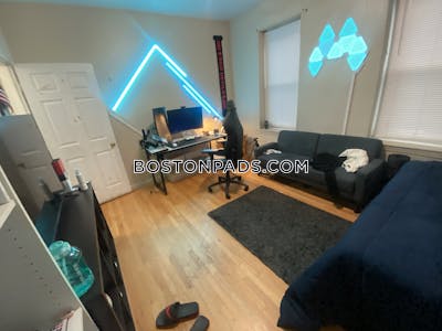 Mission Hill 4 Beds 1 Bath Boston - $5,000 50% Fee