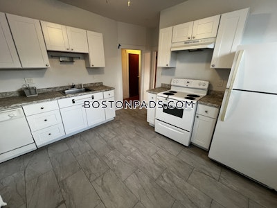 Somerville Apartment for rent 3 Bedrooms 1 Bath  Tufts - $3,900