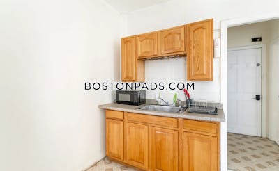 Dorchester/south Boston Border Apartment for rent 2 Bedrooms 1 Bath Boston - $2,600
