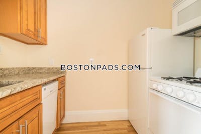 Somerville Gorgeous Studio 1 Bath  Winter Hill - $2,200