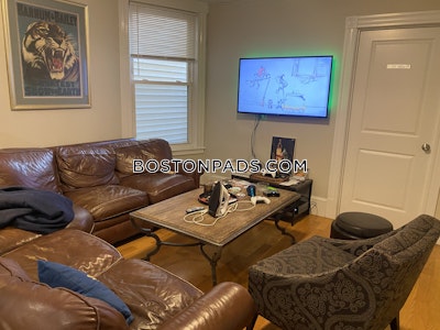 East Boston 4 Beds 2 Baths Boston - $4,400