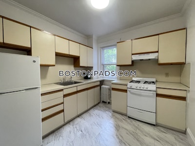 Cambridge 1 Bed 1 Bath  Harvard Square - $3,195 No Fee