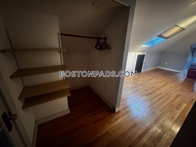 Somerville Apartment for rent 3 Bedrooms 1 Bath  West Somerville/ Teele Square - $4,225 No Fee