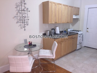 Cambridge Apartment for rent 3 Bedrooms 1 Bath  Porter Square - $3,650