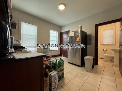 Dorchester Apartment for rent 3 Bedrooms 1.5 Baths Boston - $3,100