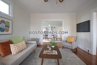 Medford 3 bedroom 1 baths in MEDFORD  Tufts - $3,650 50% Fee