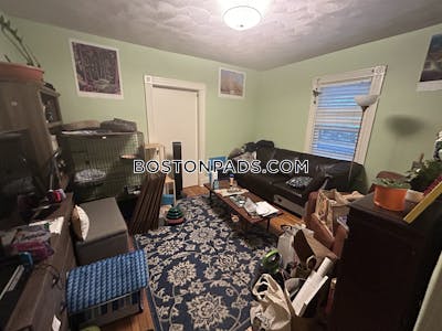 Somerville Apartment for rent 2 Bedrooms 1 Bath West Somerville/ Teele Square - $3,350