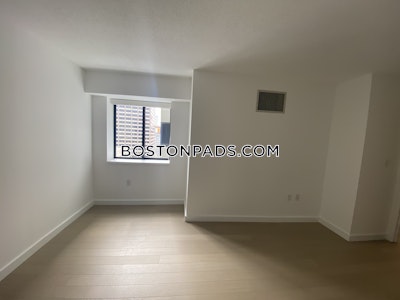 Downtown Financial District 1 bed and 1 bath Luxury Apartment Boston - $3,825 No Fee