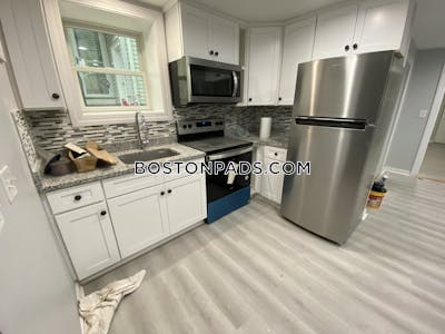 Somerville 1 Bed 1 Bath  Davis Square - $2,800