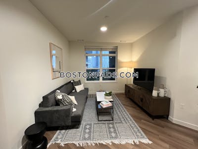 Revere Apartment for rent 1 Bedroom 1 Bath - $3,112