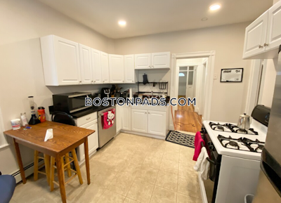Dorchester/south Boston Border Apartment for rent 3 Bedrooms 1 Bath Boston - $2,700